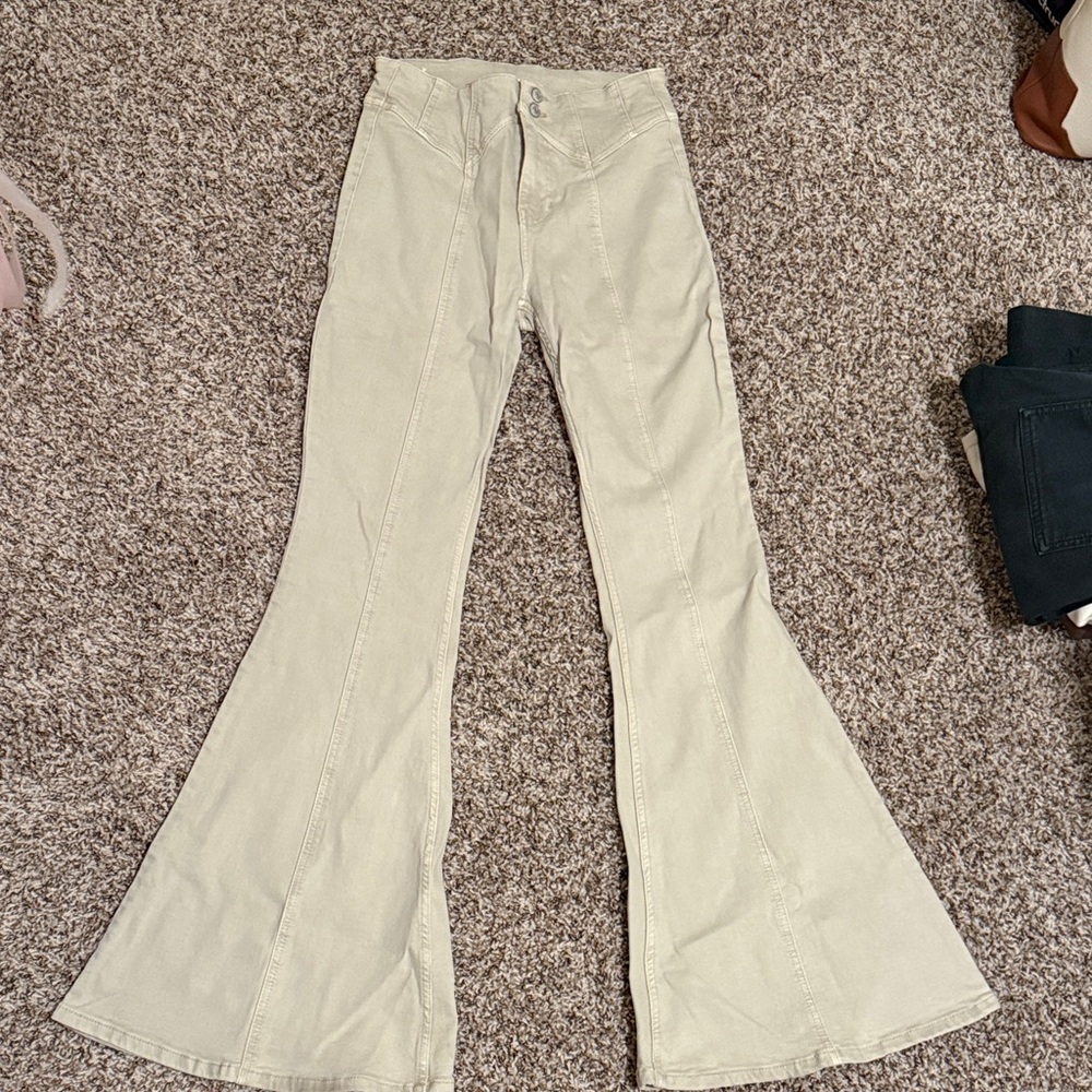 Shyanne Light Tan Flare Jeans